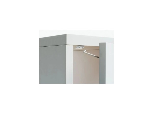 3958_babydan-pojistka-pro-dvere-zasuvek-a-skrinek-4ks